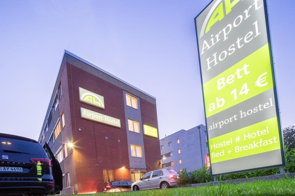 Airport Hostel Гамбург Экстерьер фото